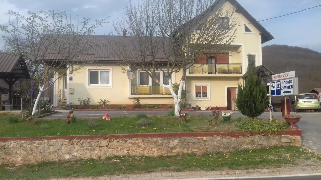 Rooms "Dragica" Otočac Zewnętrze zdjęcie